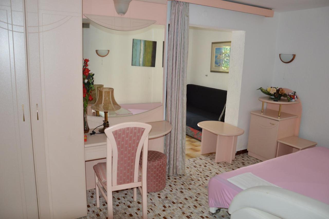 Apartments Zita Пореч Екстериор снимка